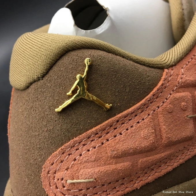 Kicked Out Shoe Store Low x Jordan Sepia AT3102-200 CLOT 13 Canteen-Terra Stone Air Blush 0702